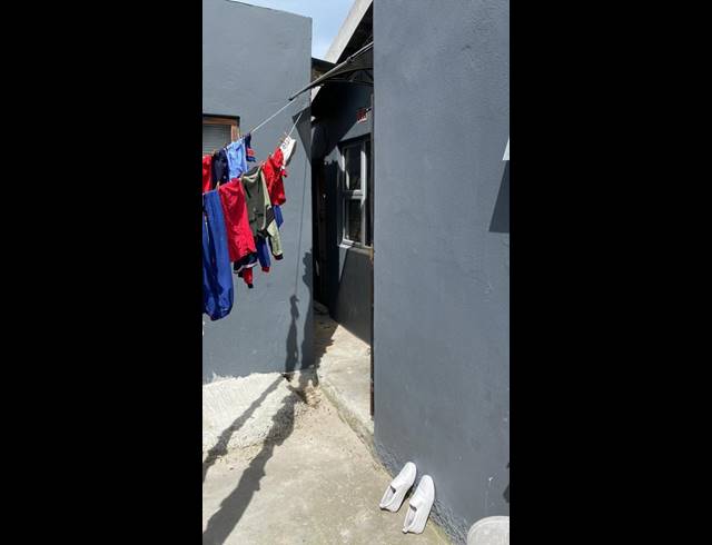 2 BEDROOM HOUSE FOR SALE IN KHAYA